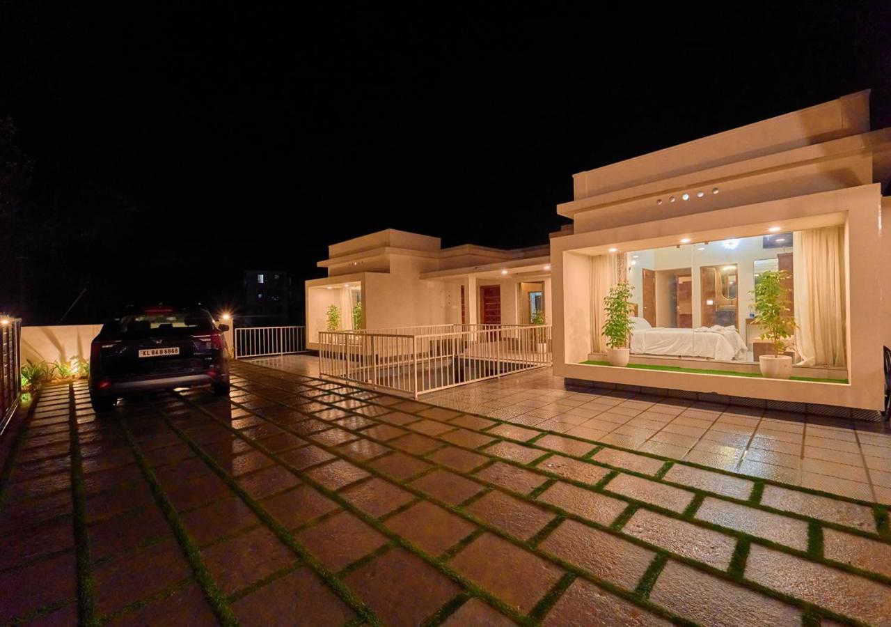 Glen Castle Vagamon Pool Resort By Voye Homes Zewnętrze zdjęcie